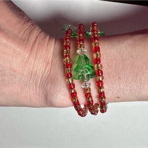 Christmas tree bracelet memory wire handmade one size